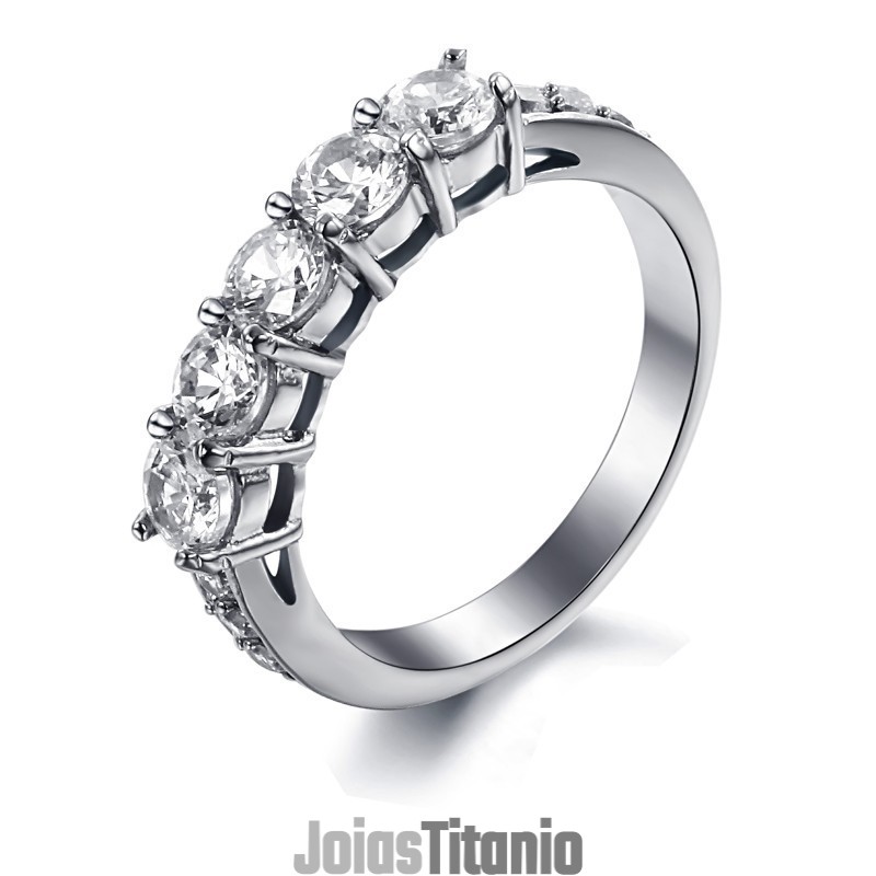 Anel Feminino De Titânio Com Desempenho Confiável E Strass Anel Feminino De Titânio Com Desempenho Confiável E Strass