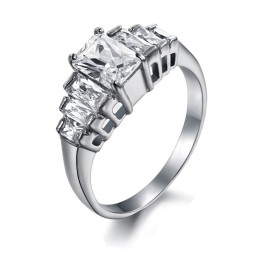Anel De Titânio Feminino De Qualidade Estável Com Strass