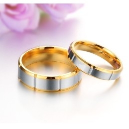Anel De Titânio De Qualidade Estável E Moderno Para Amantes