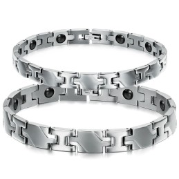 Pulseira De Titânio Com Magnetita De Excelente Qualidade Para Amantes