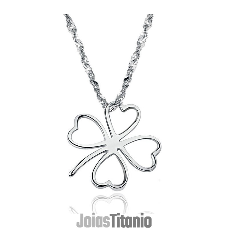 Colar De Titânio Com Revestimento De Platina Em Formato De Trevo Feminino Fácil De Usar Colar De Titânio Com Revestimento De Platina Em Formato De Trevo Feminino Fácil De Usar