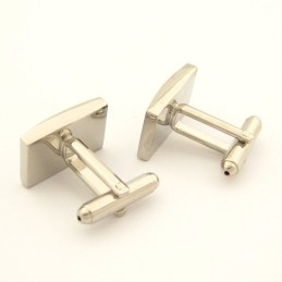 Abotoaduras Clássicas Oblongas De Titânio E Banhadas A Preto