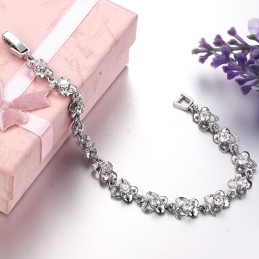 Pulseira Feminina De Titânio Com Banho De Platina E Grande Variedade