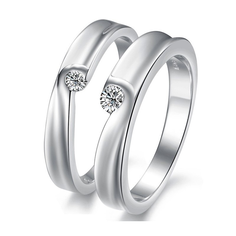 Anel De Titânio Com Revestimento De Platina De Qualidade Estável Para Amantes Com Strass Anel De Titânio Com Revestimento De Platina De Qualidade Estável Para Amantes Com Strass