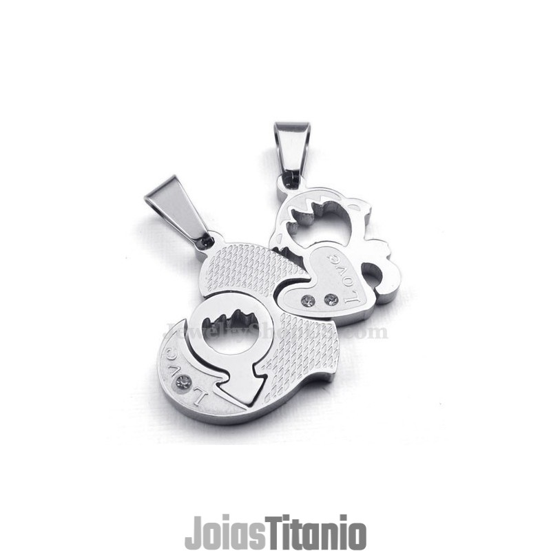 Colar Com Pingente De Dois Corações De Titânio (Corrente Grátis) (Um Par) Colar Com Pingente De Dois Corações De Titânio (Corrente Grátis) (Um Par)