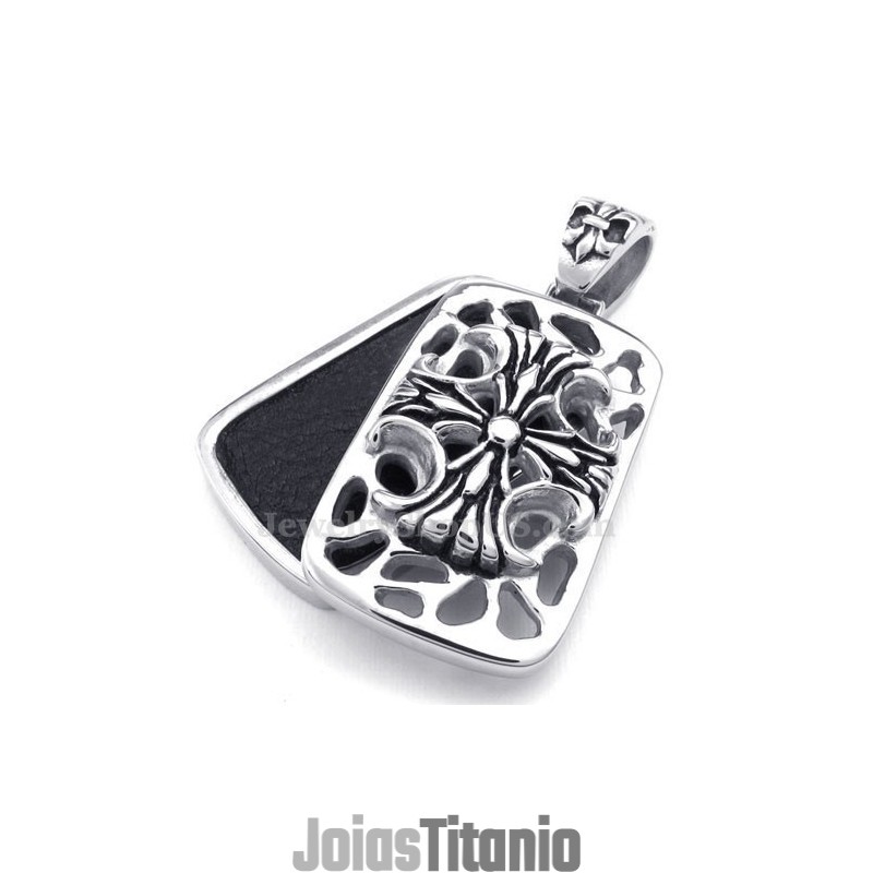 Colar Com Pingente De Cruz De Titânio Cards (Corrente Grátis)