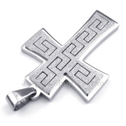 Colar Com Pingente De Cruz De Titânio (Corrente Grátis)