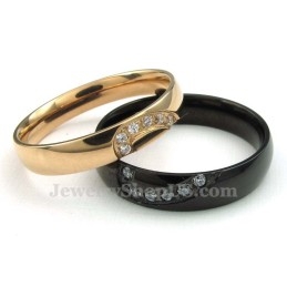 Anel De Coração De Titânio Preto Com Zircônia Branca