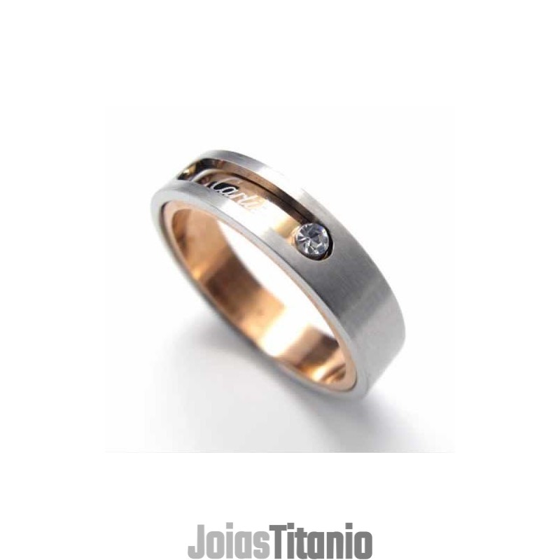 Anel De Corte Com Incrustações De Titânio De 5 Mm E Conjunto De Diamantes Anel De Corte Com Incrustações De Titânio De 5 Mm E Conjunto De Diamantes