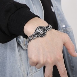 Nova Pulseira Masculina De Titânio Com Padrão Retrô Cool Chief