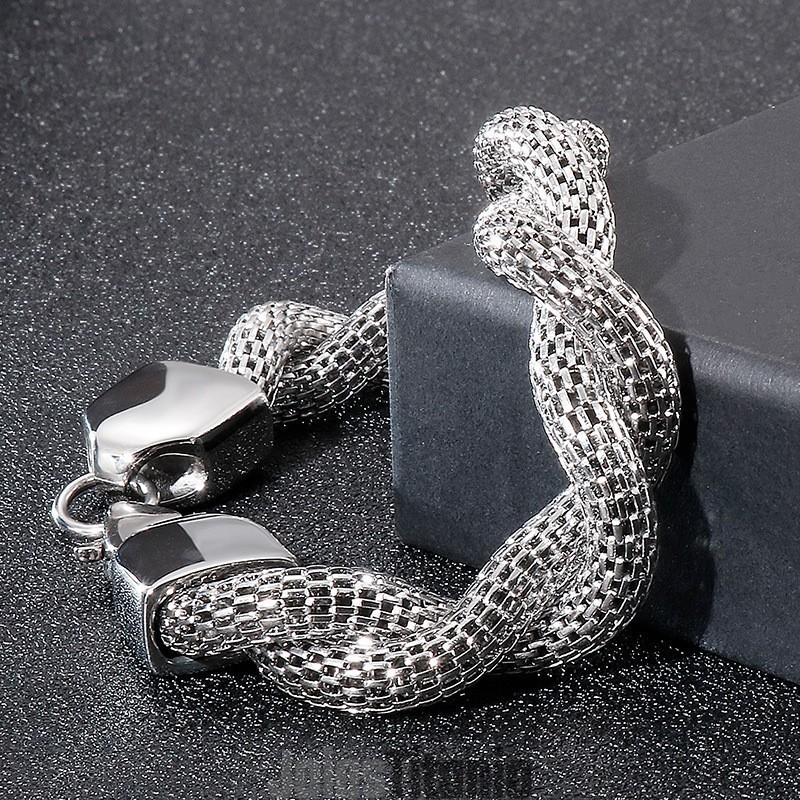 Pulseira Masculina De Corrente De Titânio Com Osso De Cobra