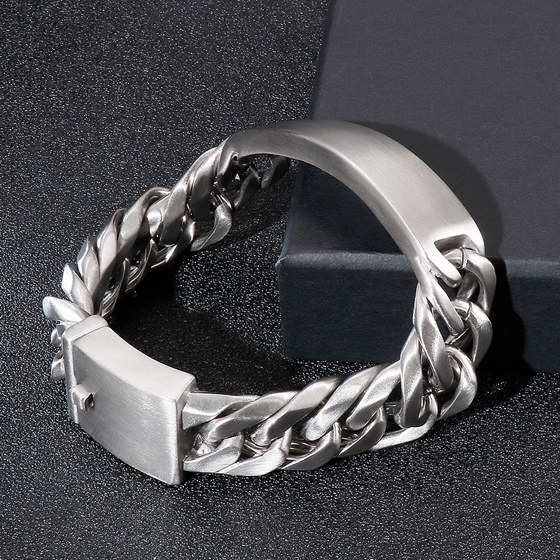 Pulseira Masculina De Titânio Estilo Rock Gótico Chique Com Rosto De Areia Curvado