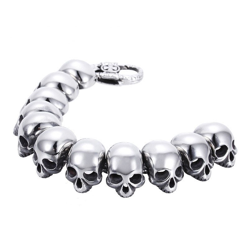 Pulseira Masculina De Titânio Com Caveira Polida E Ossos Cruzados Pulseira Masculina De Titânio Com Caveira Polida E Ossos Cruzados