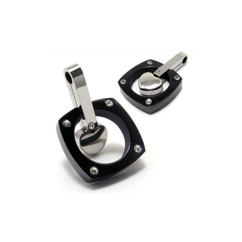 Colar Com Pingente De Diamante Em Titânio Em Formato De Coração Colar Com Pingente De Diamante Em Titânio Em Formato De Coração