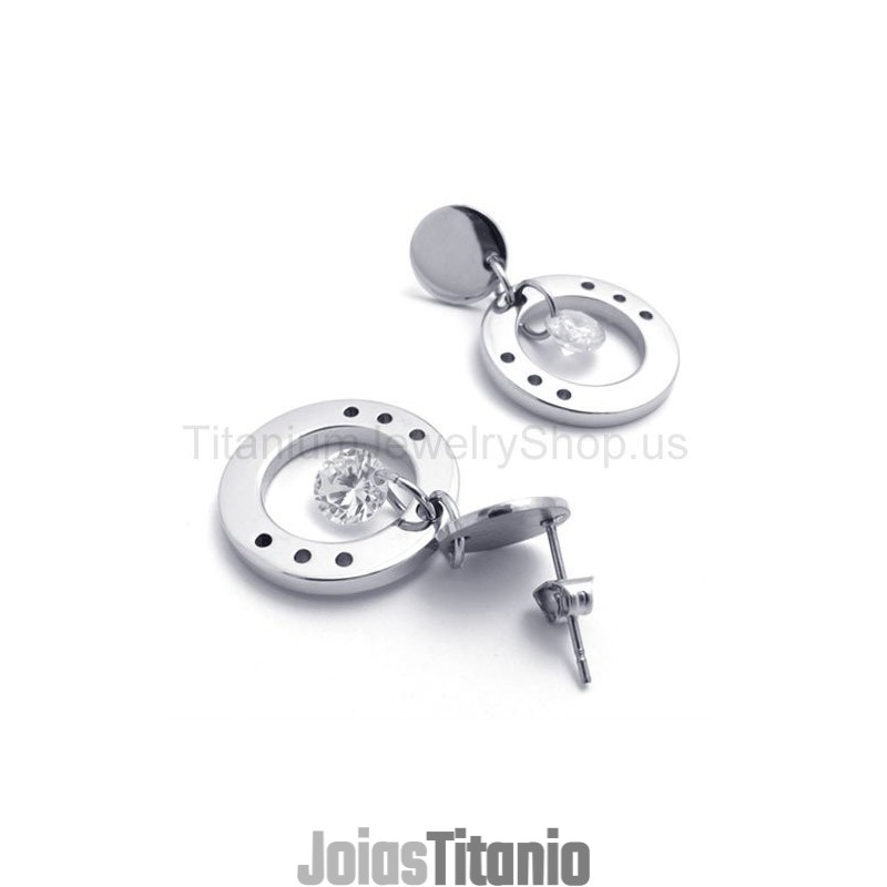 Com Brincos De Argola De Titânio Com Diamante