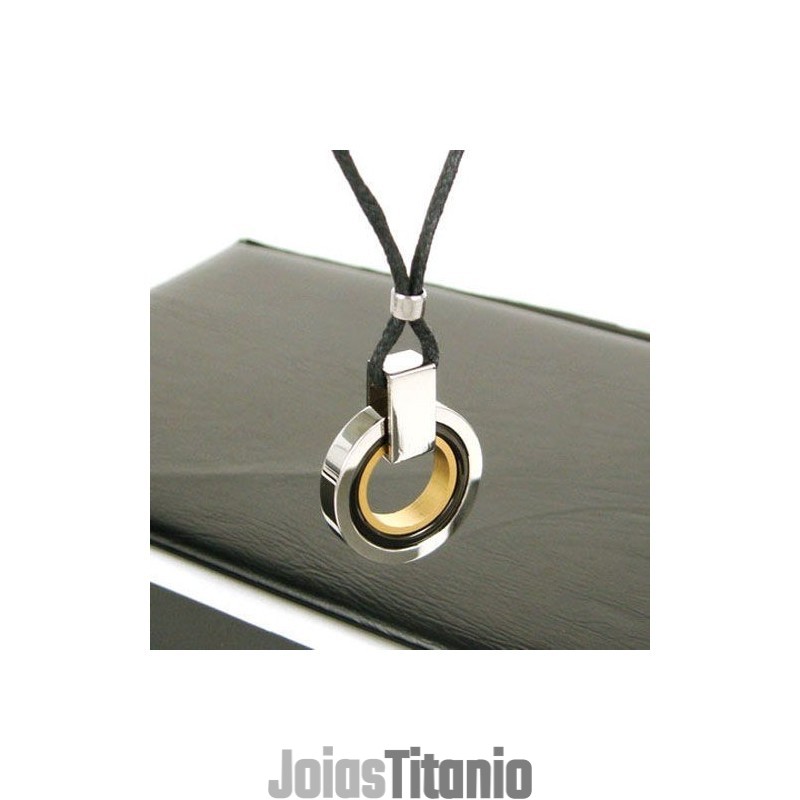 Colar Com Pingente De Titânio Puro De 3 Cores Com 3 Argolas E Corrente Grátis Colar Com Pingente De Titânio Puro De 3 Cores Com 3 Argolas E Corrente Grátis