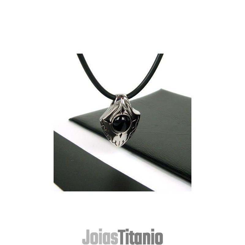 Pingente De Titânio Puro Com Ágata Negra E Escudo Masculino Para Presente