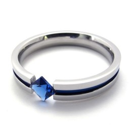 Anel De Titânio Com Diamante Azul