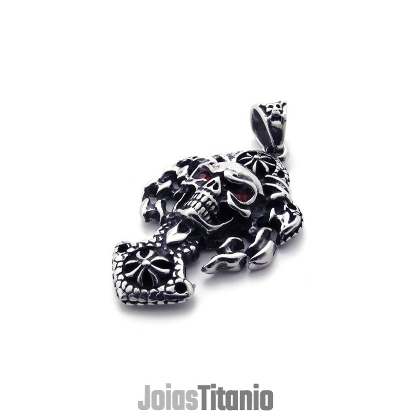 Pingente De Titânio Com Caveira E Diamante Vermelho Pingente De Titânio Com Caveira E Diamante Vermelho