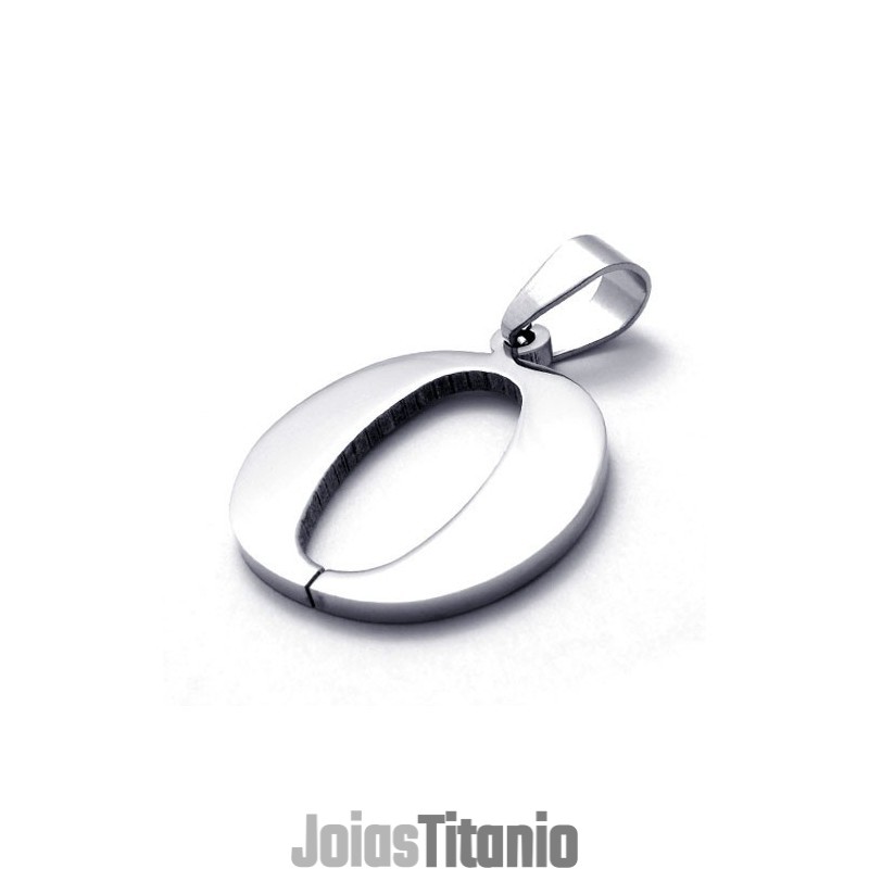 Pingente De Titânio Com Letra "O"