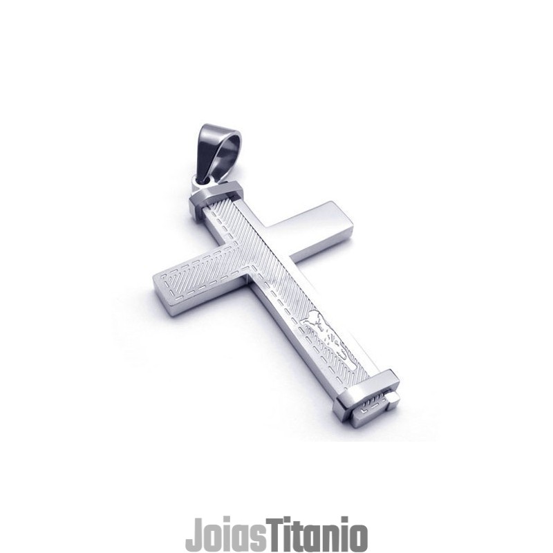 Design Hábil E Cores Brilhantes Para Desfrutar De Alta Reputação Em Casa E No Exterior Pingente De Cruz De Titânio